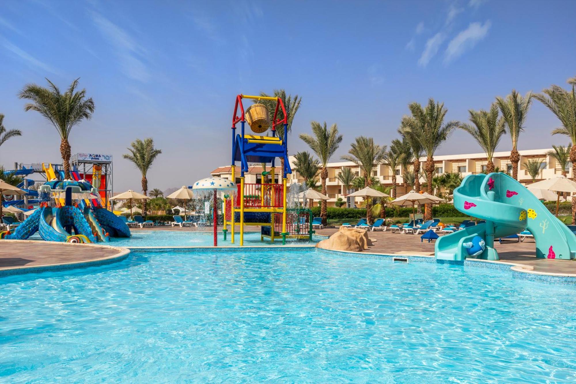 Xperience Kiroseiz Aquapark Premier-Naama Bay Hotel Sharm El Sheikk Exterior foto Aqua Park at Hilton Hurghada Resort