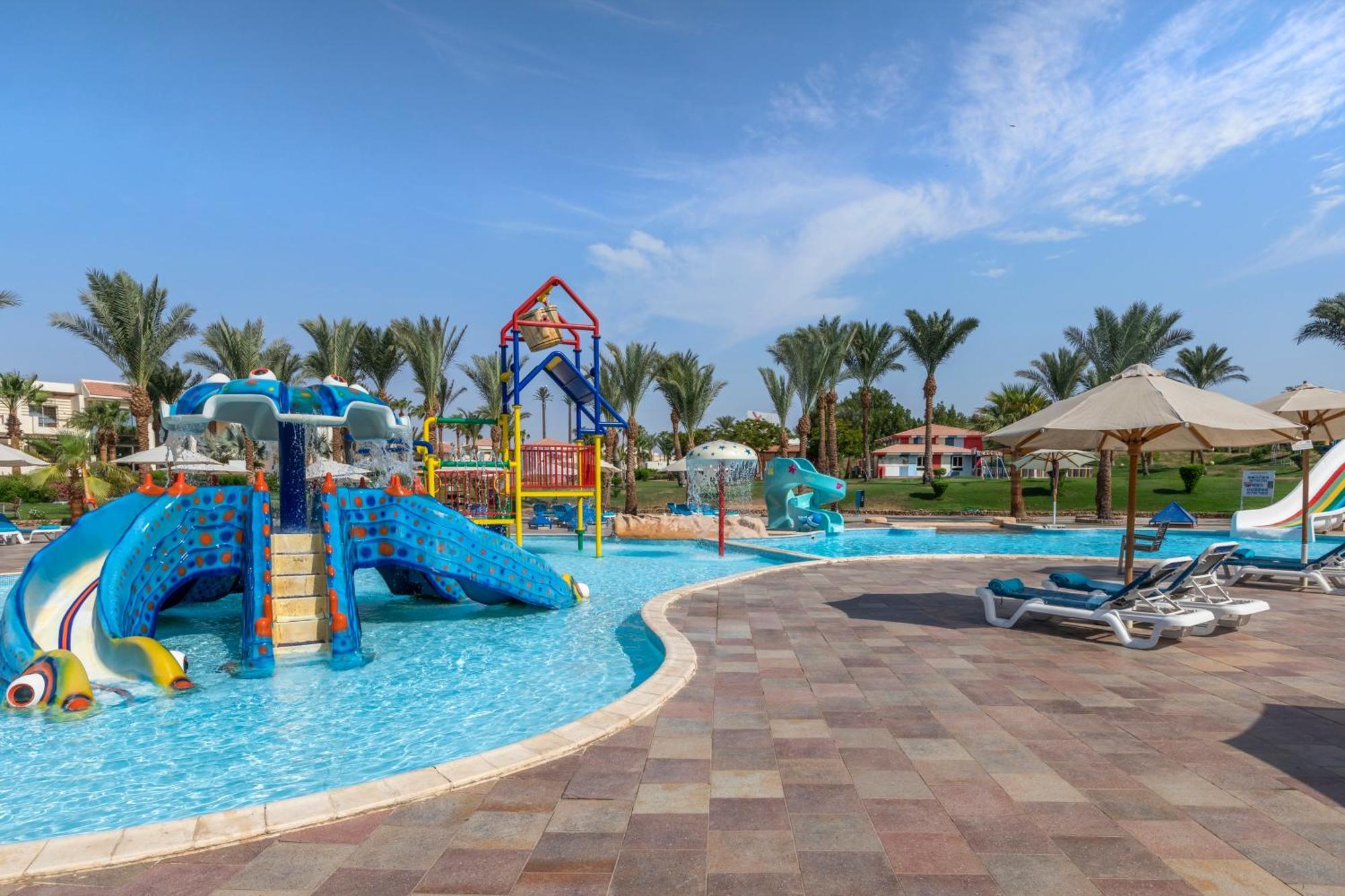 Xperience Kiroseiz Aquapark Premier-Naama Bay Hotel Sharm El Sheikk Exterior foto Aqua Park at Hilton Sharm El Sheikh Resort